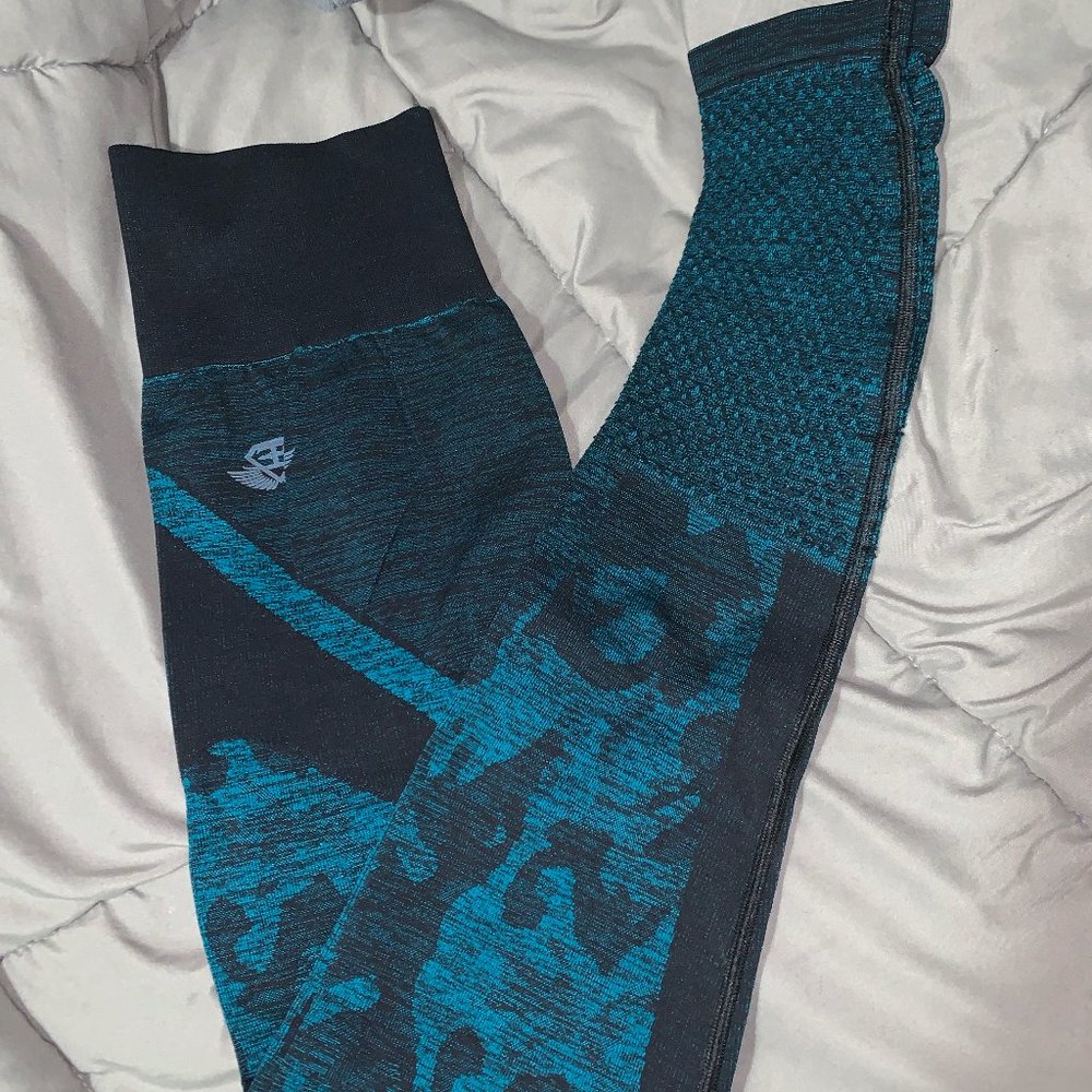 Body Engineers Workout Outfit